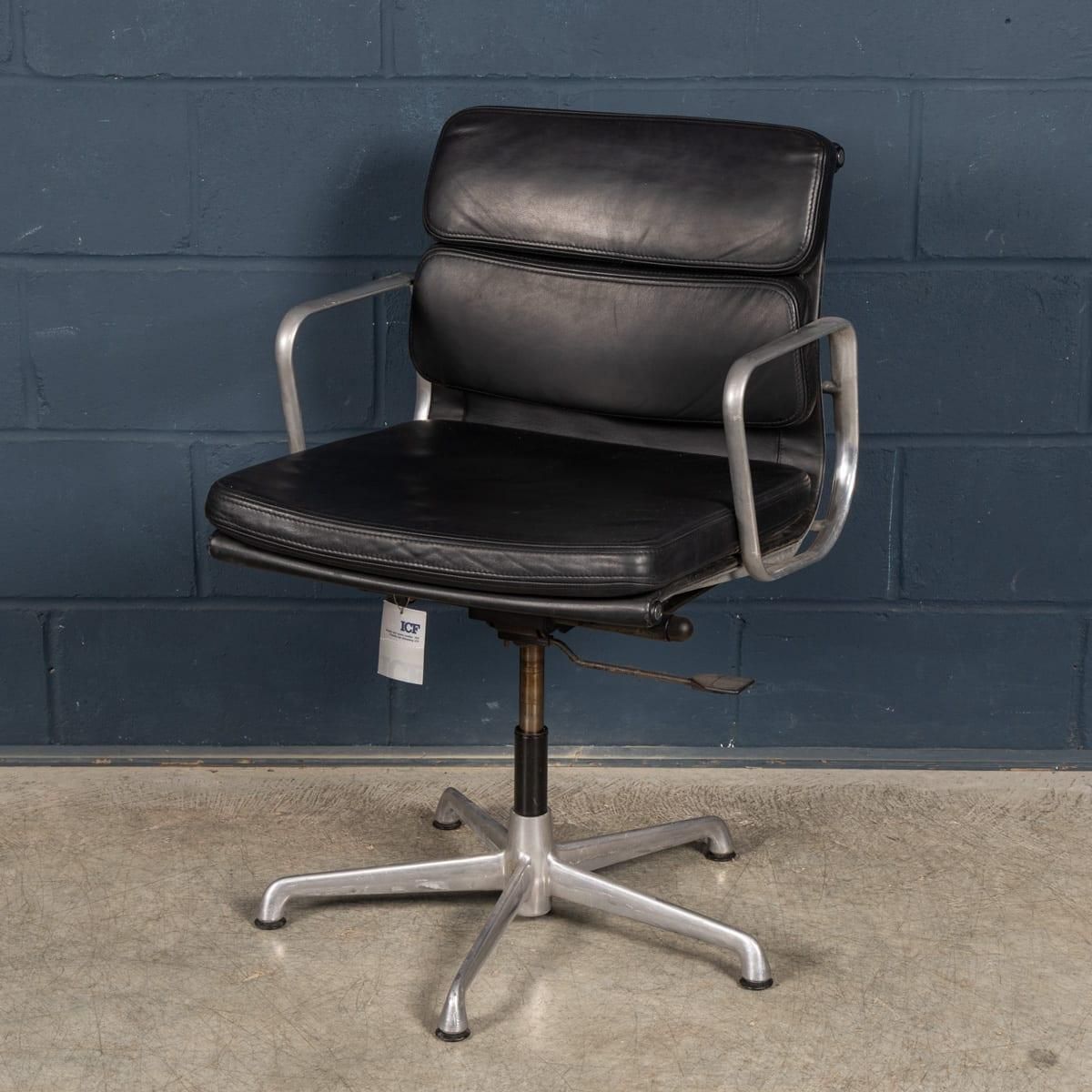 Vintage 20thc Ea217 Chair In Black Leather By Charles & Ray Eames For Icf photo furniture