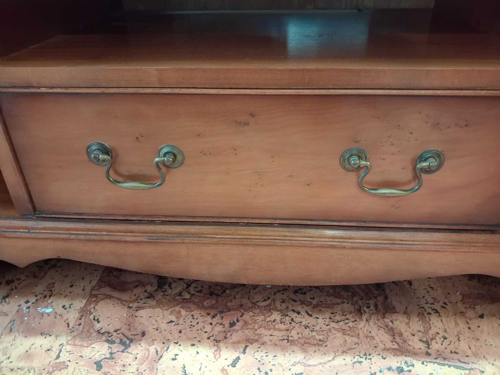 175.0 Reproduction Yew Veneer Wood Tv Media Stand 1 Drawer Open Sections Canted photo