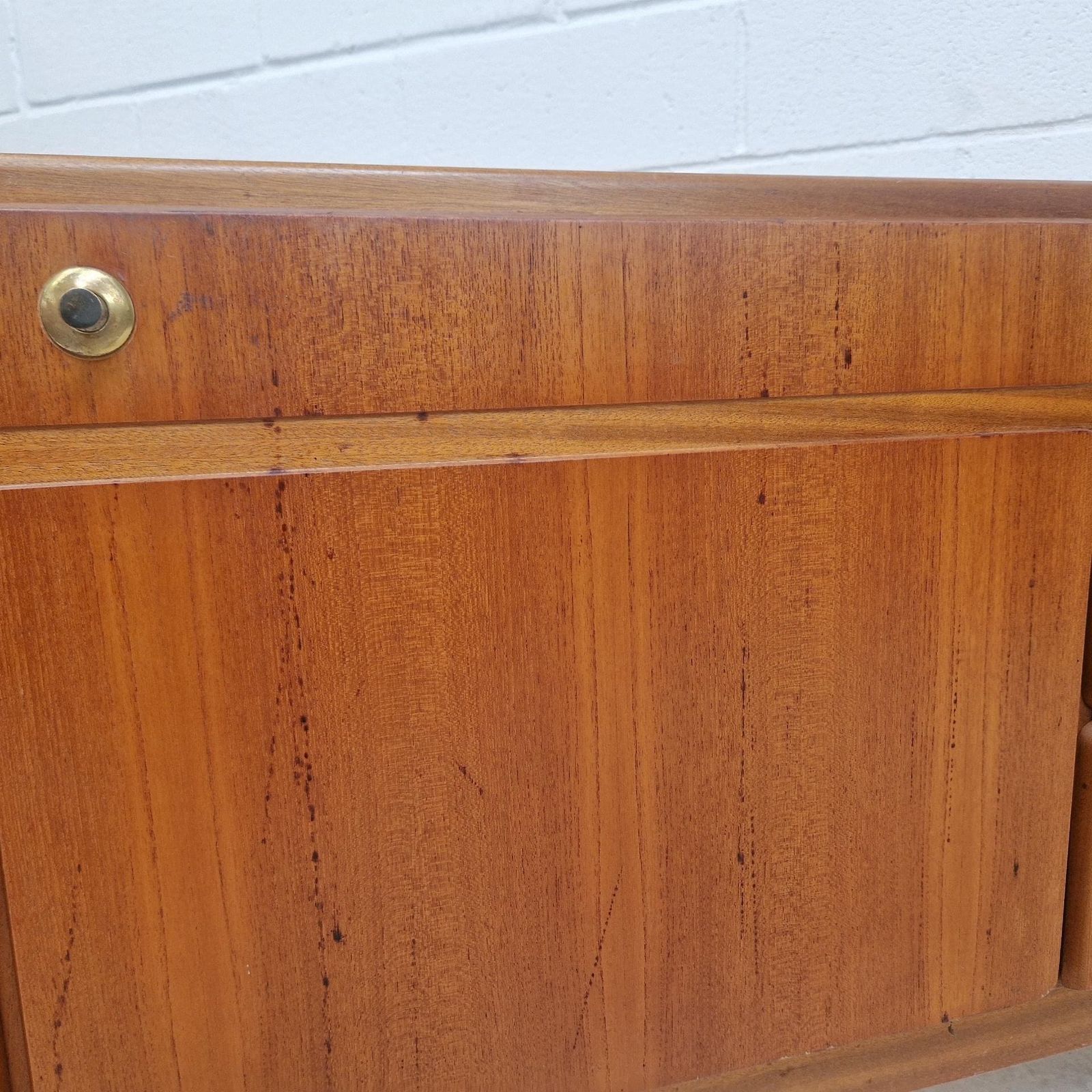 photo furniture McIntosh Vintage Mid Century Danish Design Medium Teak Retro Sideboard Credenza Pg218