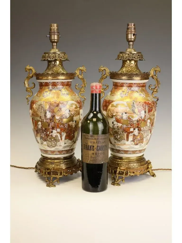 Pair Of Large 19th Century Japanese Satsuma Table Lamps – Grand Gilt Bronze Ormolu Mounts photo vinterior