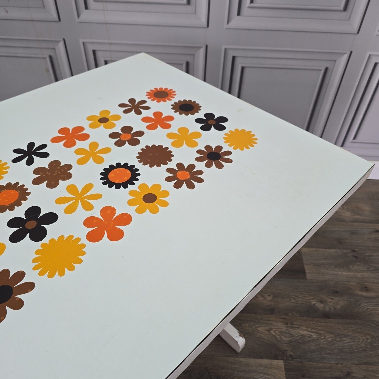 Vintage Retro Dining Table   White Formica   Flower Power 1970s Mcm   Kitchen photo vinterior