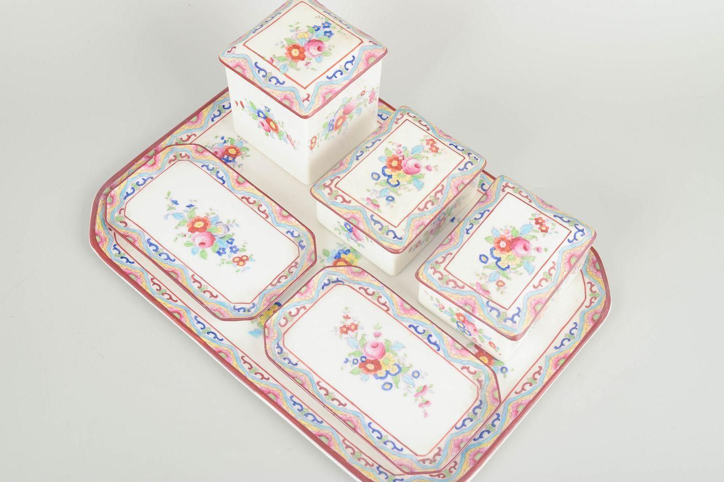 Foley Art China (John Aynsley & Sons). Handgeschilderd porseleinen "Peacock" set. photo furniture