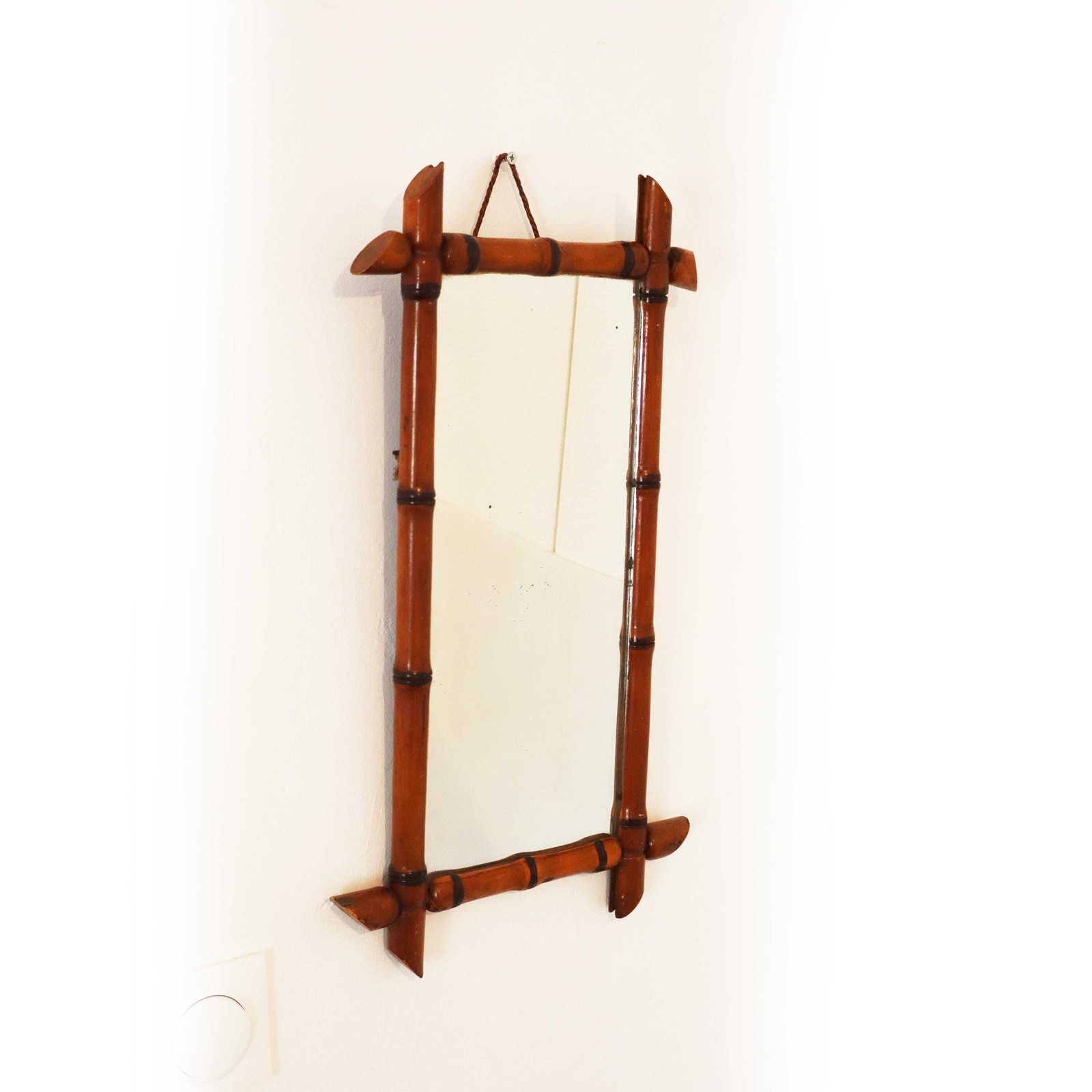 Vintage Franse rechthoekige wandspiegel met faux bamboe lijst photo vinterior