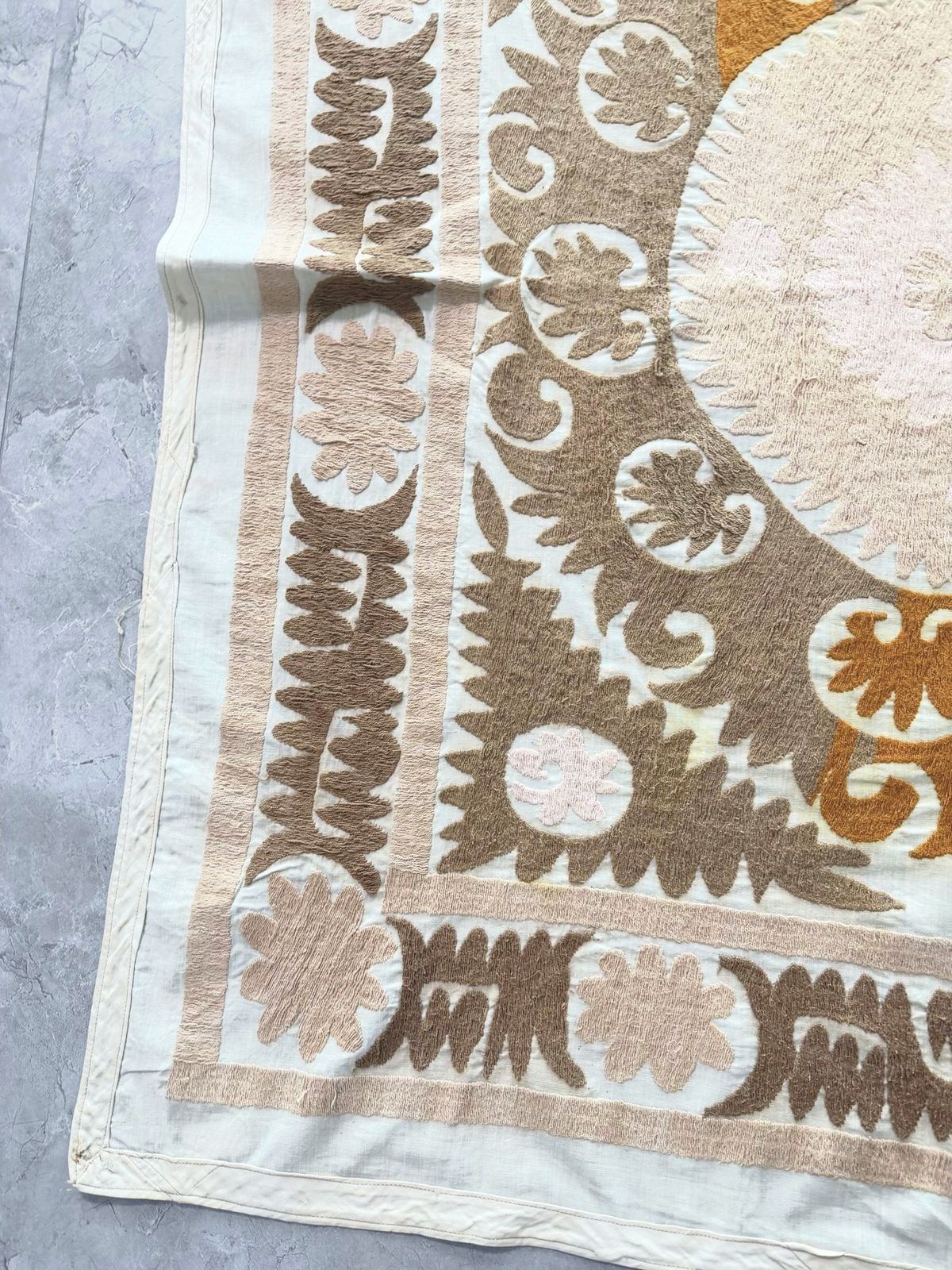 Boho Suzani Borduurwerk Wanddecoratie 120 x 134 cm photo vinterior