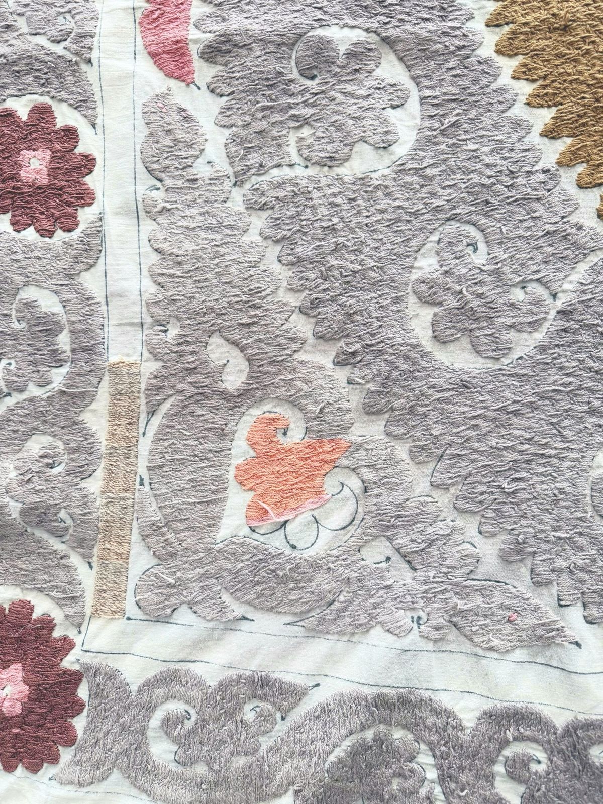 Samarkand Suzani Tafelkleed, Boho Textiel 126 x 140 cm photo buy