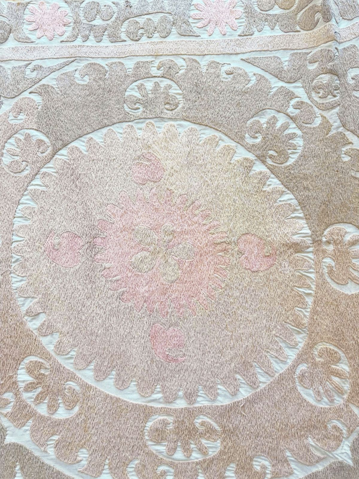 Textiel Suzani Wall Hanging Decor   Neutral Tan Uzbek Tablecloth, 123 X 132 Cm photo