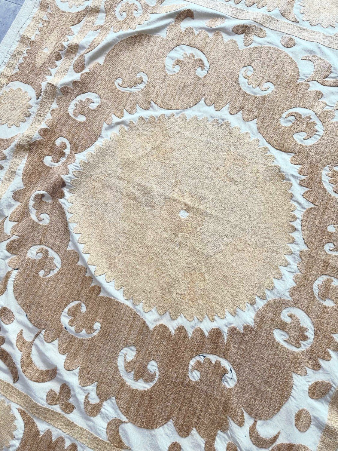 Suzani tribal, broderie faite main, 122 x 135 cm photo buy