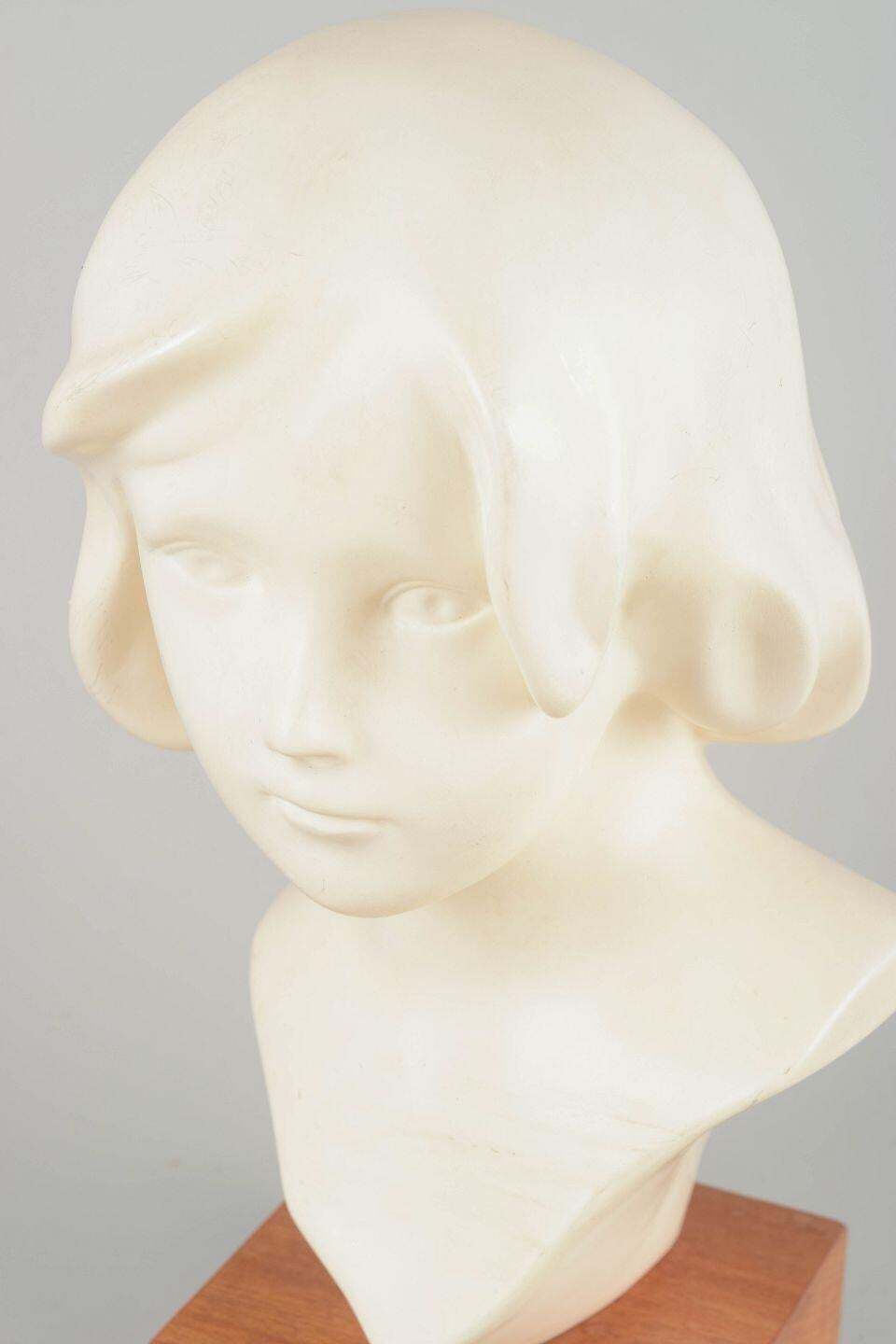 Påskliljan, Plaster Bust Of A Young Girl. Scandinavia, Mid 20th C. photo furniture