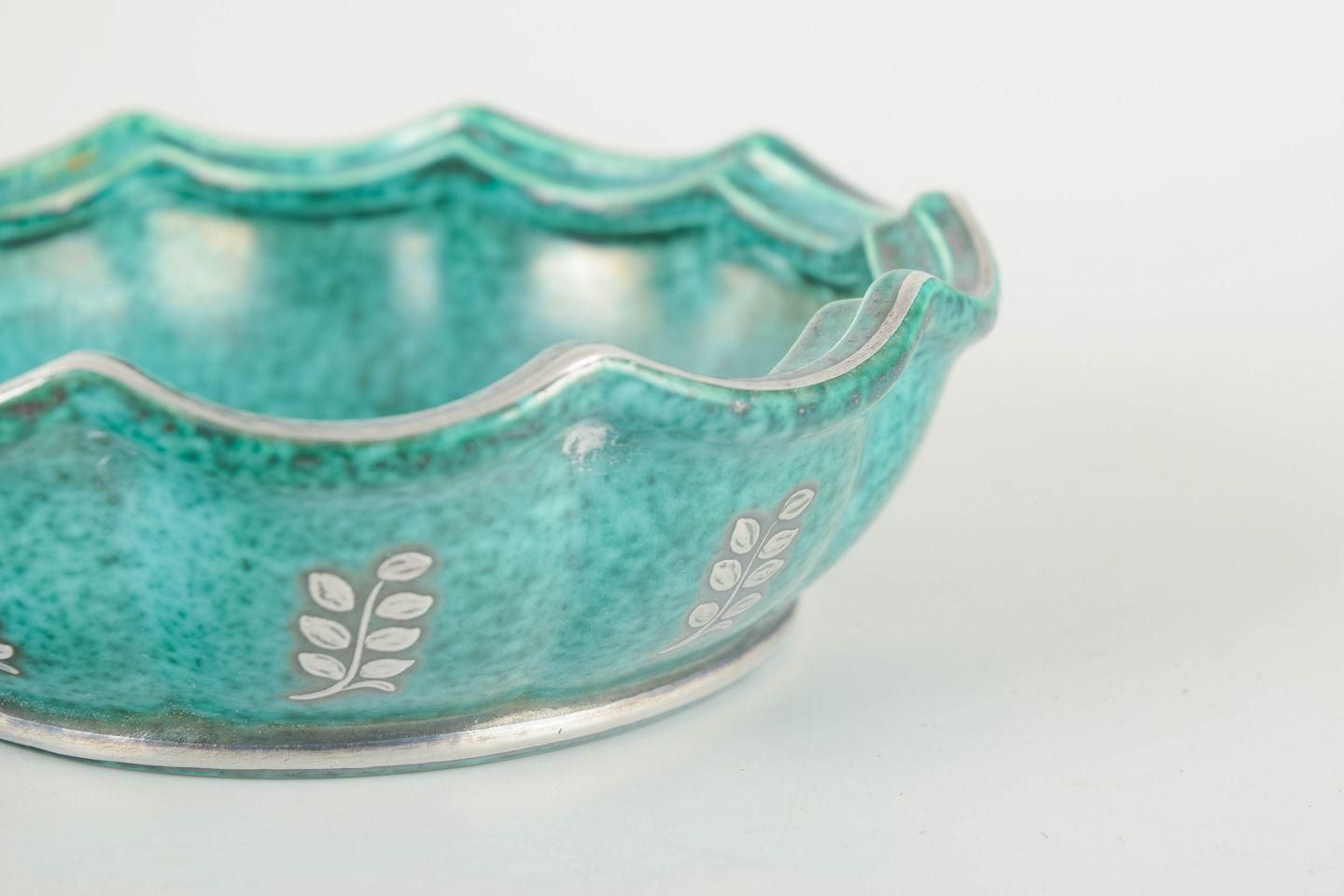 Wilhelm Kåge For Gustavsberg. Art Deco Bowl From The Argenta Series, 1940s. photo for sale