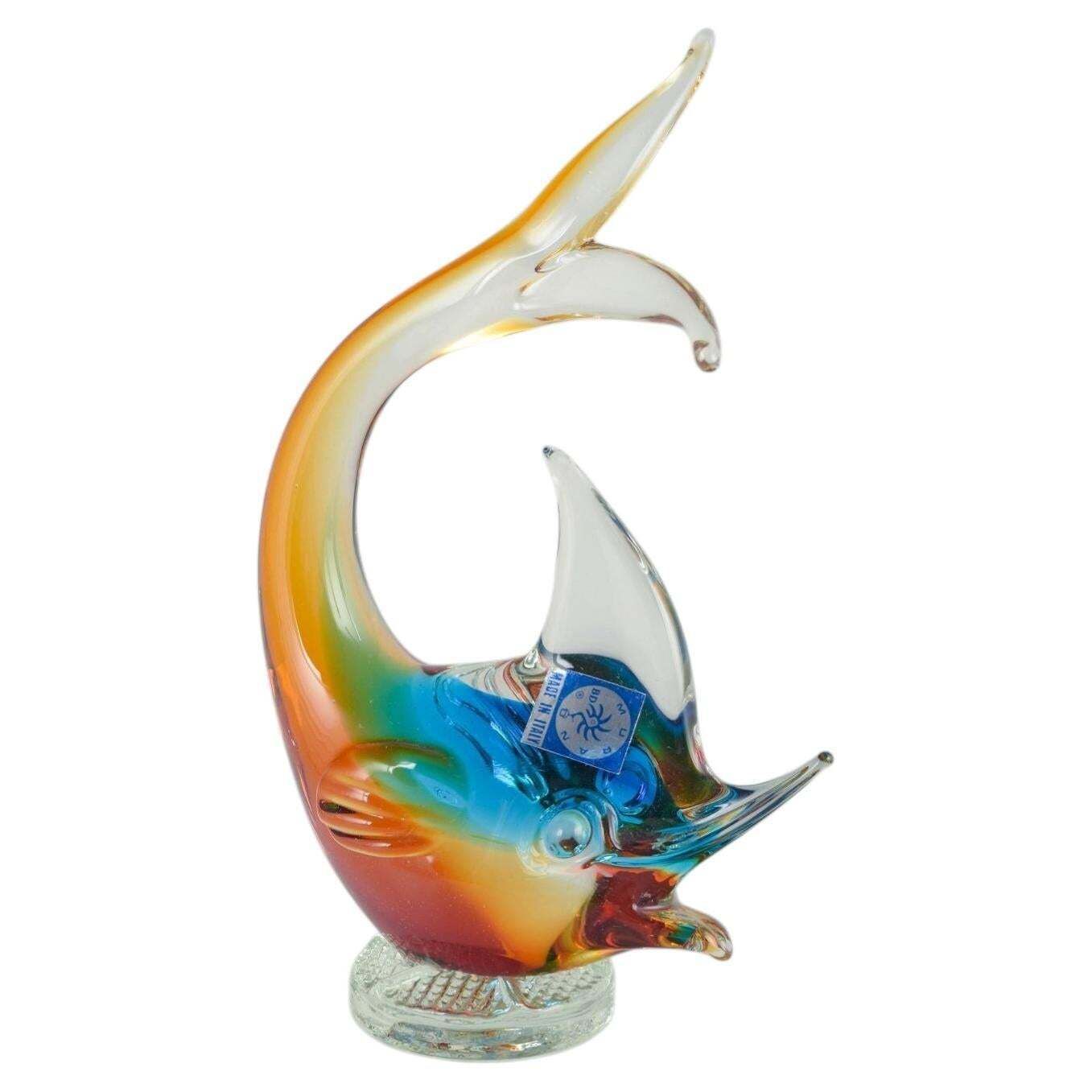 Murano, Italie. Sculpture en verre soufflé représentant un poisson bondissant. Années 1960/70