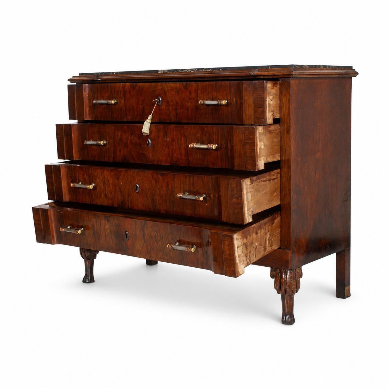 19e-eeuwse Italiaanse Venetiaanse Charles X mahonie commode met Portoro marmeren blad photo Meubels