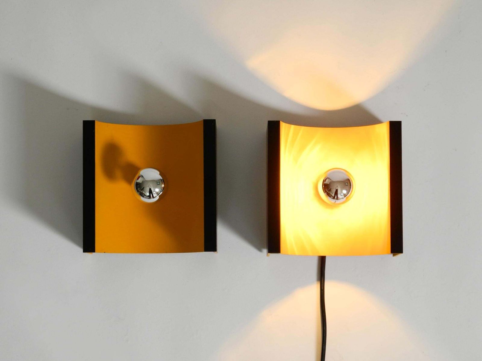 Een paar Space Age metalen wandlampen uit de jaren 1960 van Klaus Hempel voor Kaiser Leuchten photo buy