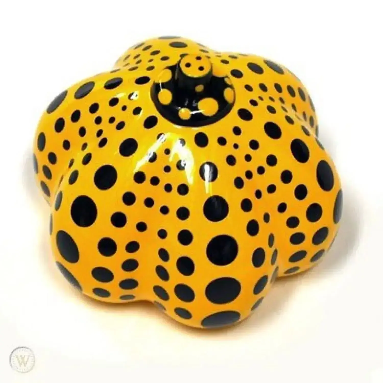 Sculpture presse-papiers en porcelaine émaillée Yayoi Kusama, édition limitée, jaune Mini Pumpkin photo furniture