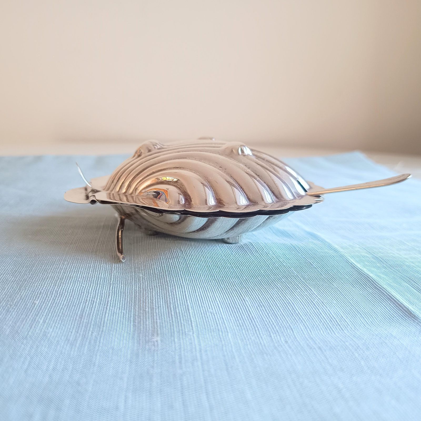 photo furniture Vintage English Silver Plated Butter Oyster Shell Dish, Art Deco Frosted Glass Condiment Server