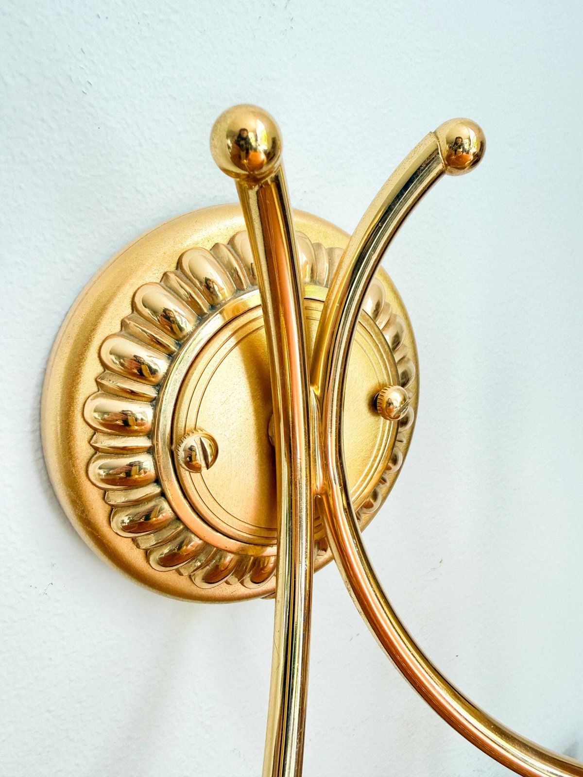 photo vintage Vintage paar Gaetano Sciolari dubbele wandlampen in verguld messing | Hollywood Regency, jaren 1960/70