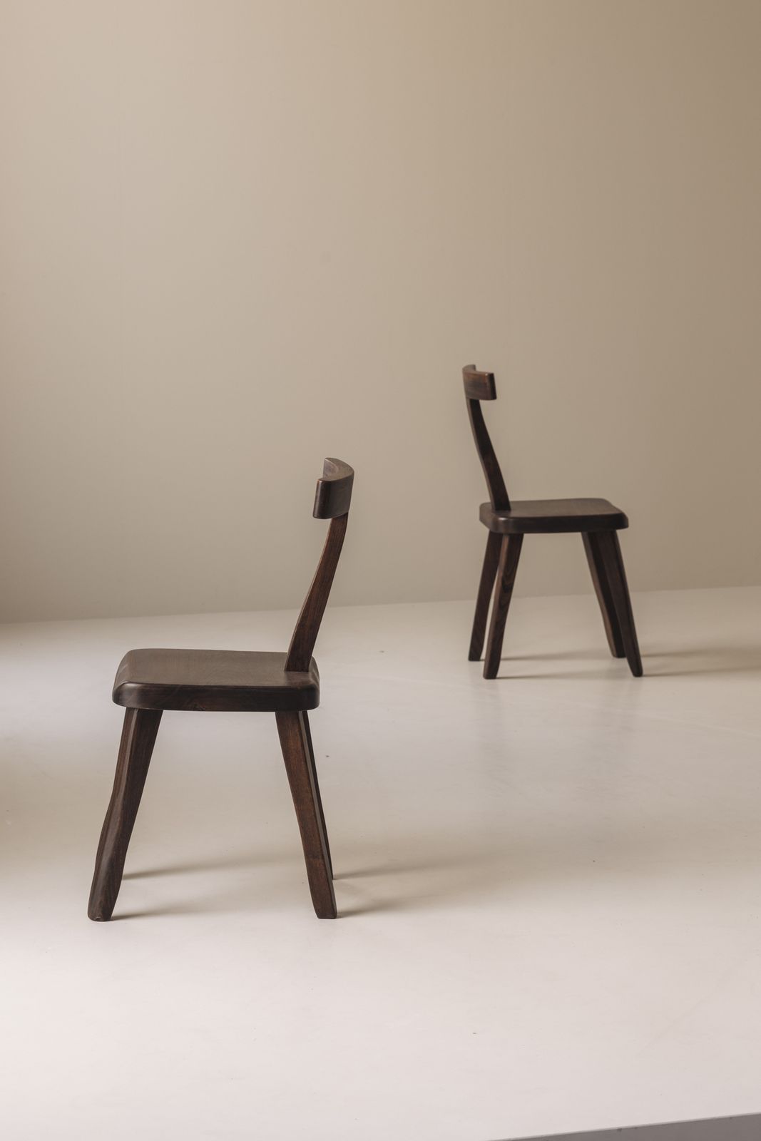 Large Set Of 8 Brutalist Wooden T Chairs By Aranjou, France 1960s. photo buy