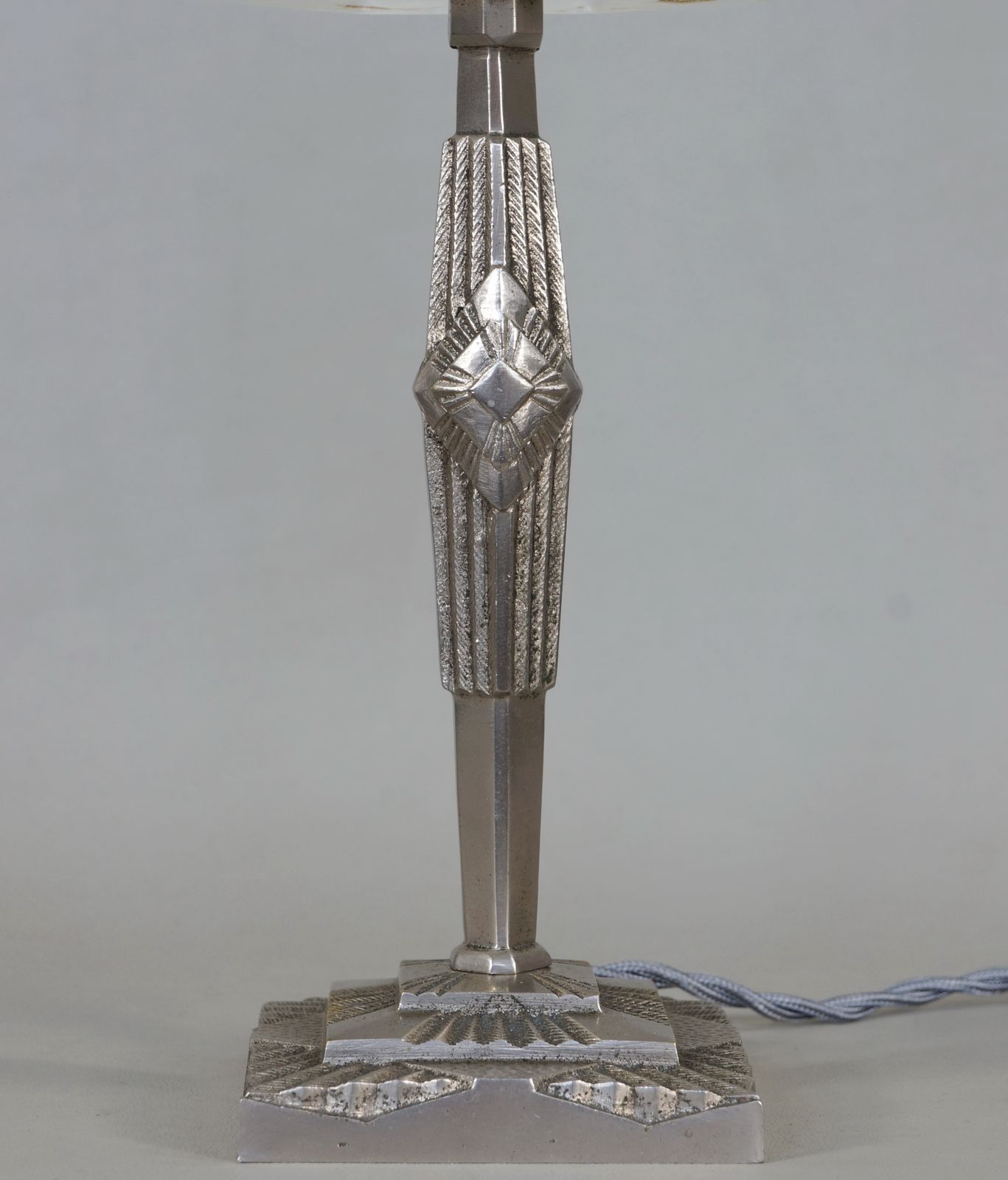 Franse Art Deco Lamp uit 1930 door Hettier et Vincent photo Verlichting