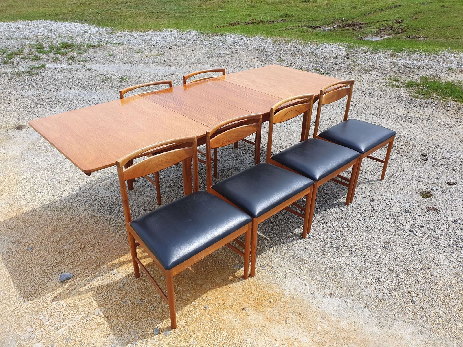 A Mid 20thc Teak, Extending Dining Table And Six Chairs By McIntosh Of Kirkcaldy. photo vintage