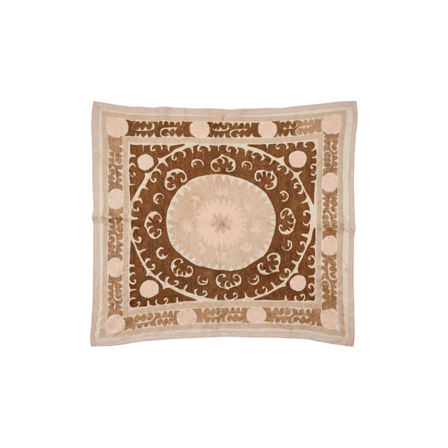Decoratieve neutrale beige Suzani uit Oezbekistan - 136 x 155 cm