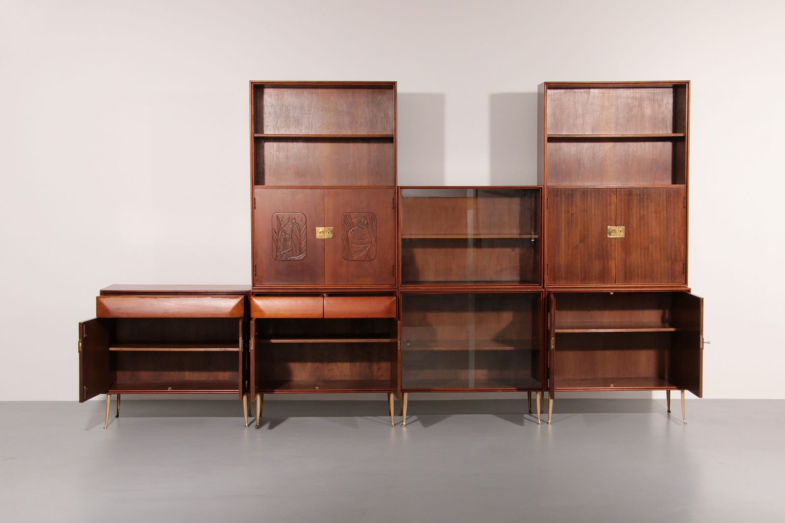 Italian Mid Century Modular Wall System – Attributed To The Circle Of Ico Parisi / Vittorio Dassi photo for sale