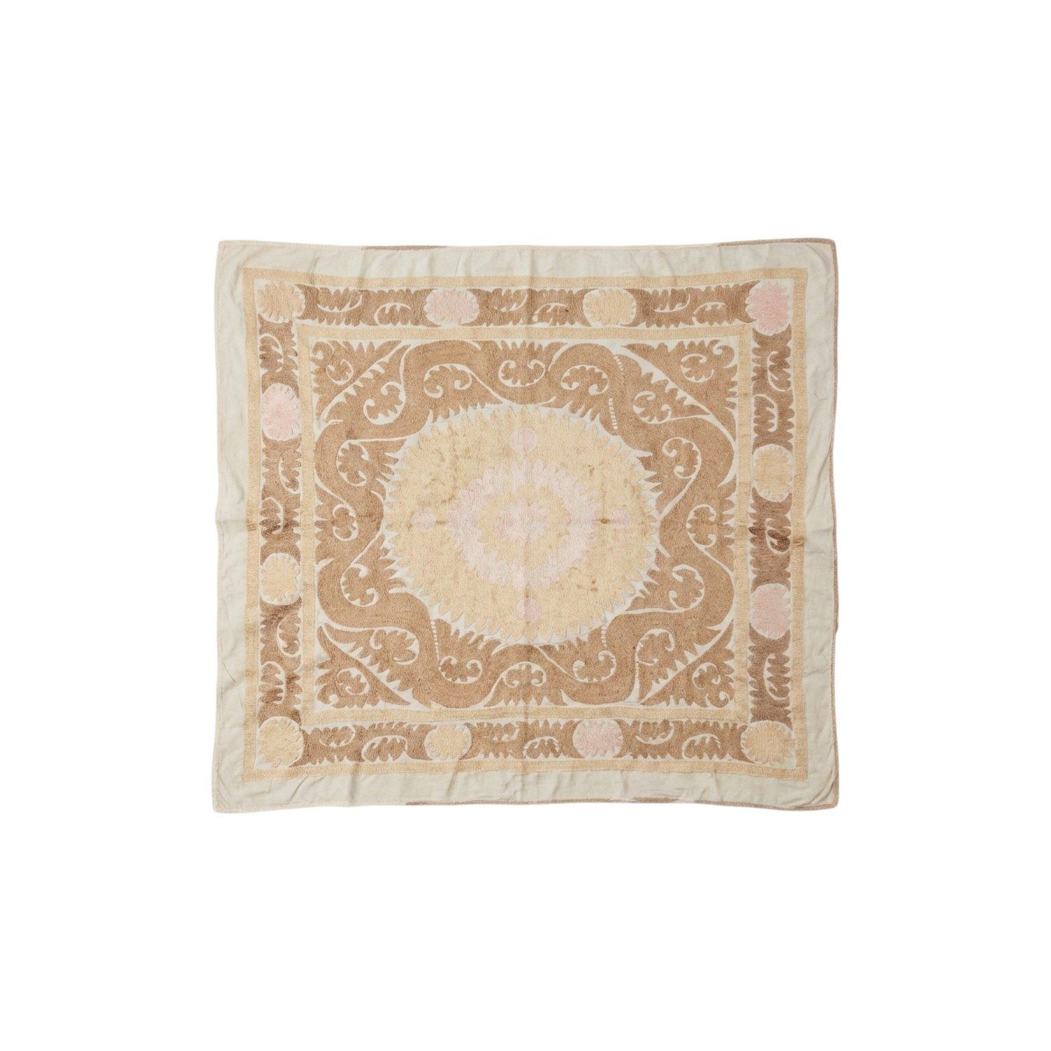 Suzani wandkleed jaren 1970 140 x 156 cm