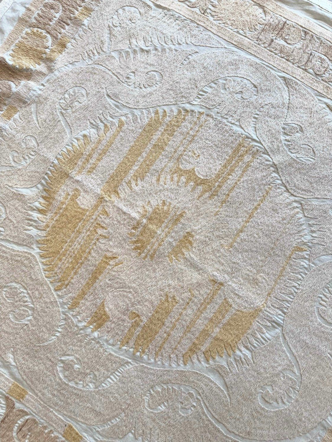 Neutrale Beige Centraal-Aziatische Suzani Wandkleed 144 x 147 cm photo 303.0