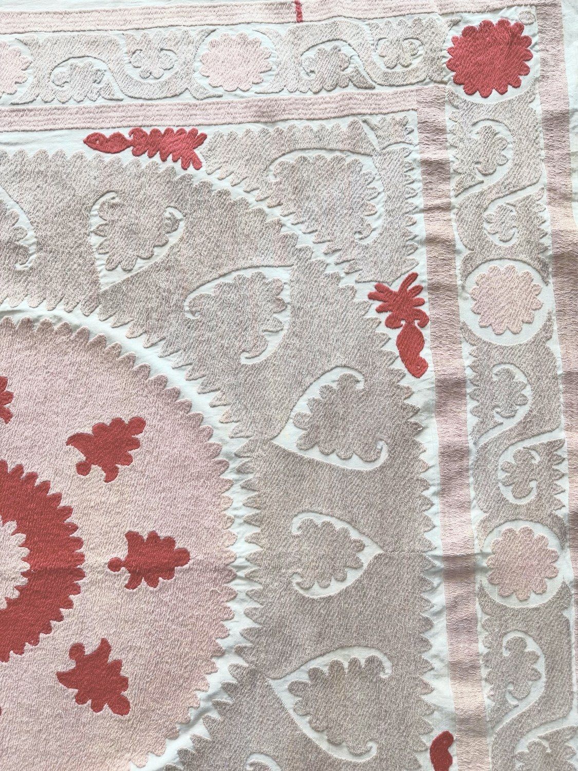 Bohemian Suzani Wall Tapestry 145 X 157 Cm photo vinterior