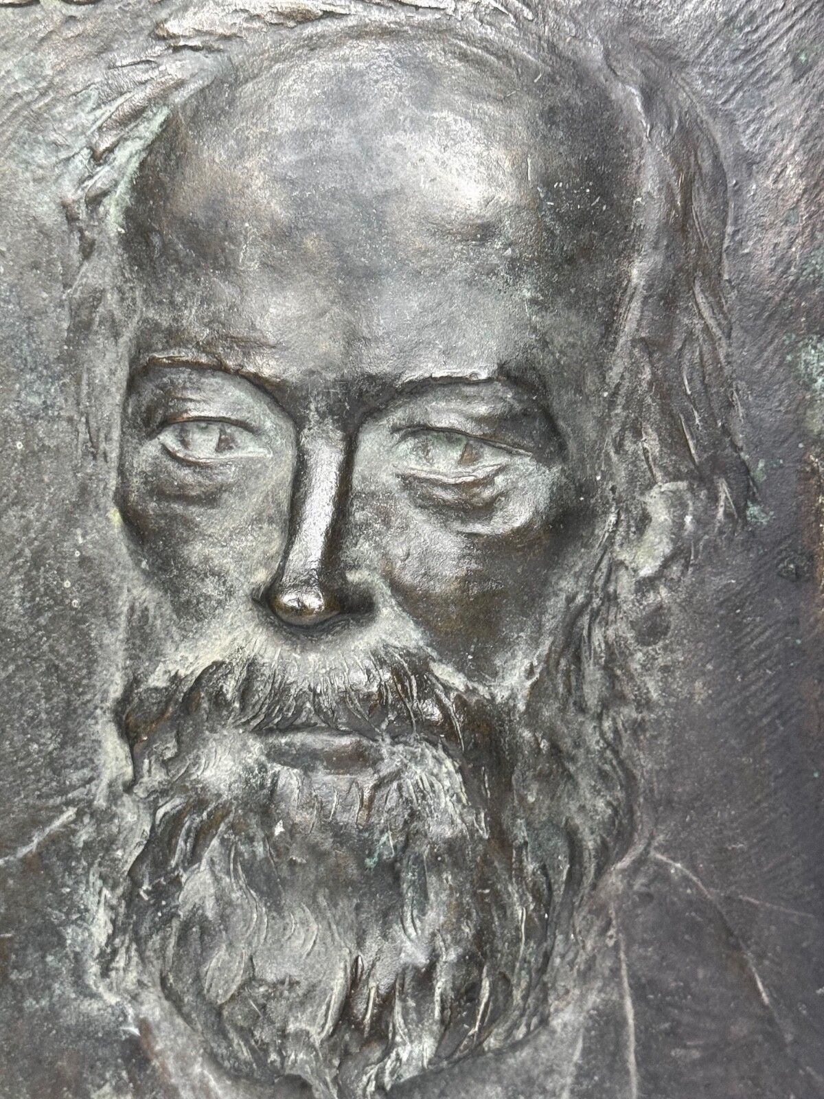 photo for sale Brits bronzen portretreliëf James Gordon, begin 1900s, toegeschreven aan Alice Gates