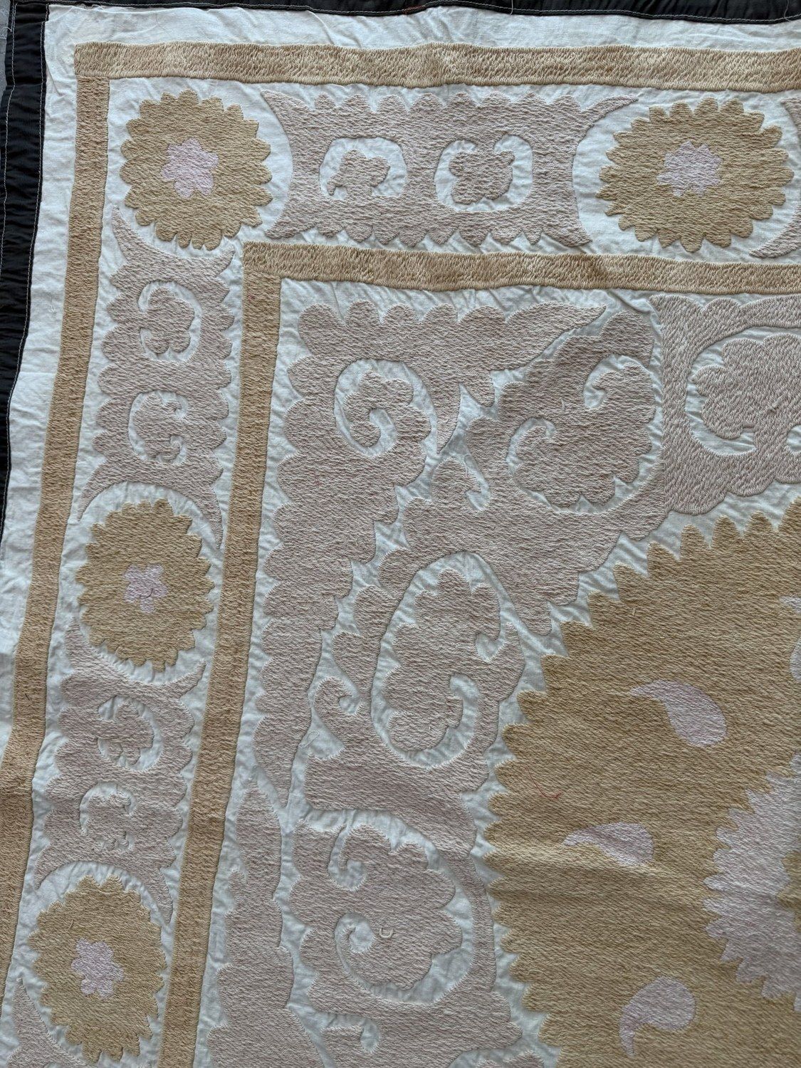 Handcrafted Bukhara Suzani Wall Hanging   Cream Ivory Neutral Ethnic Embroidered Cotton Tapestry 123 X 135 Cm photo 235.0