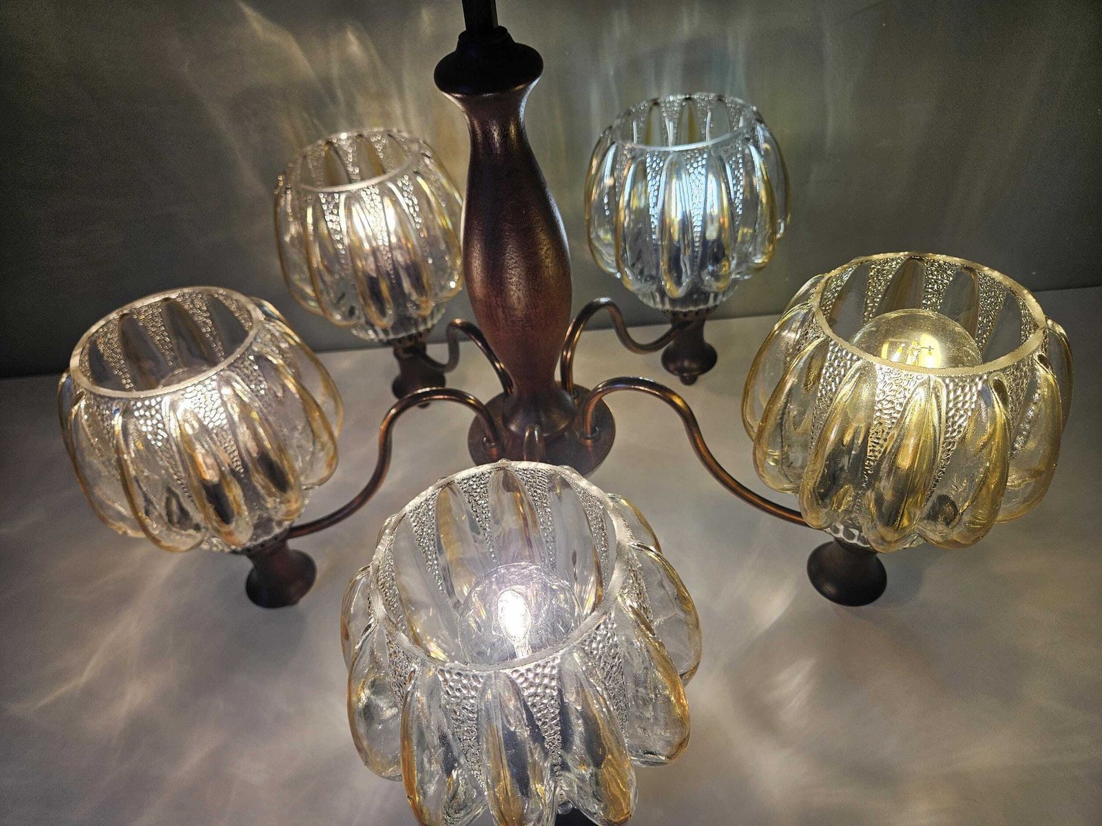 Vintage Sijaj Hrastnik Hanglamp | Koper Hout Mid-Century Hanglamp photo vinterior