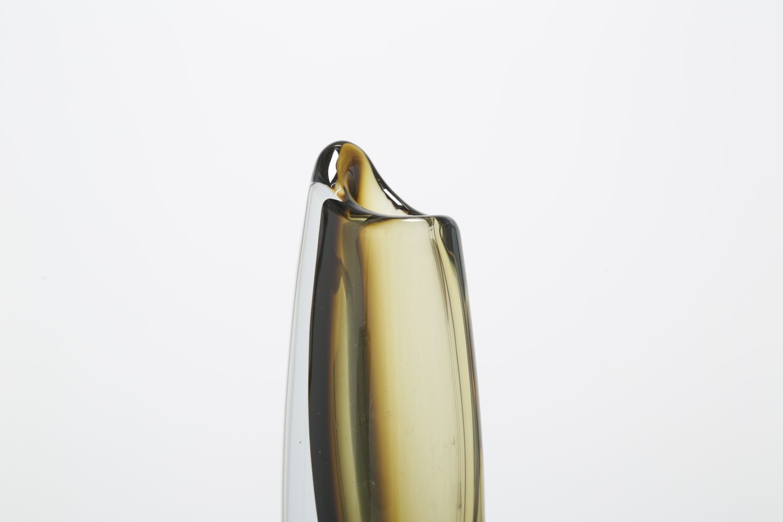Mid Century Gunnar Nylund “Shark Tooth” Sommerso Glass Vase For Strömbergshyttan, Sweden, 1957 photo for sale