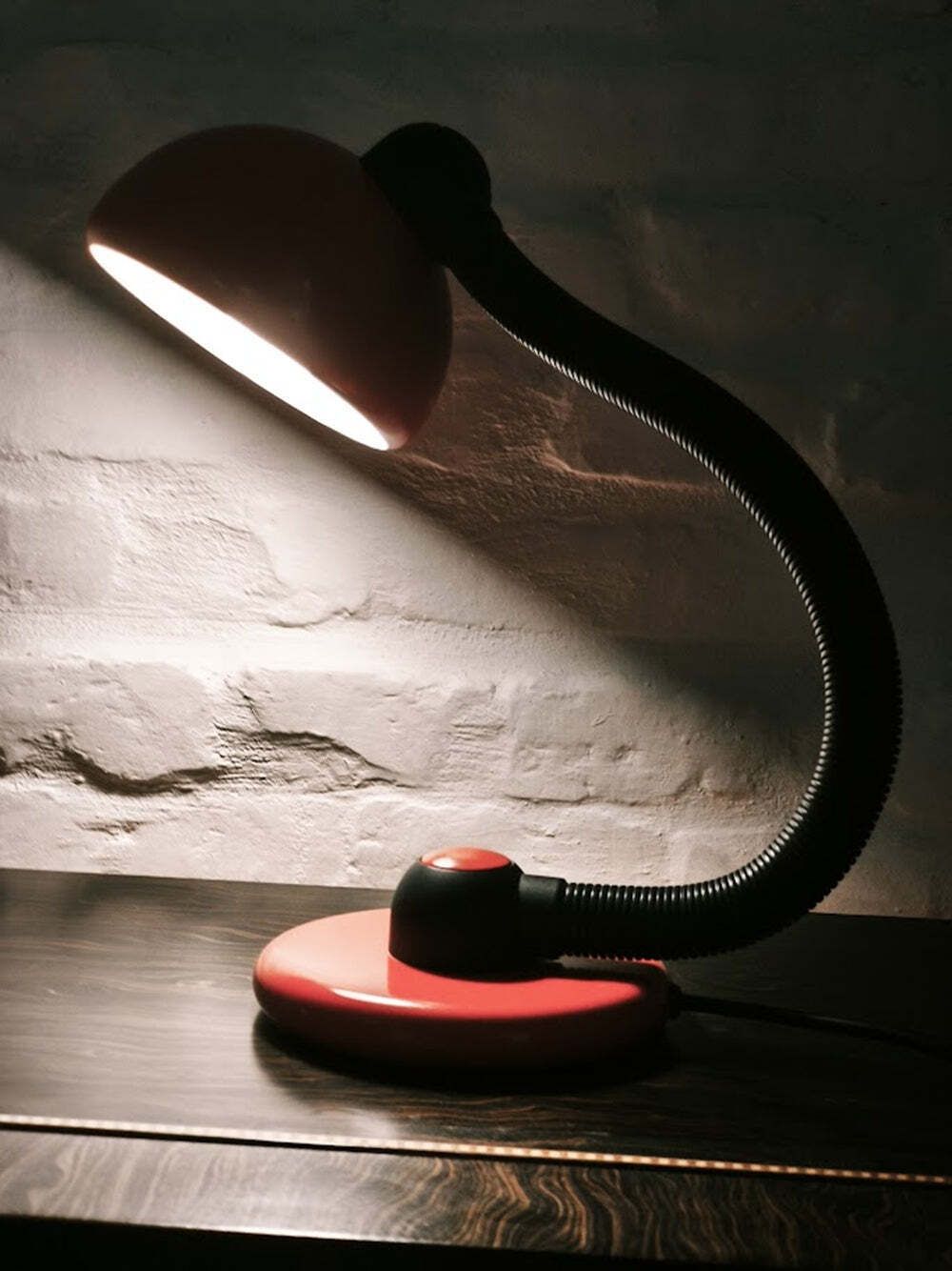Klaus Hempel V3925/01 Red Desk Lamp For Hustadt Leuchten, Germany 1970s photo vintage