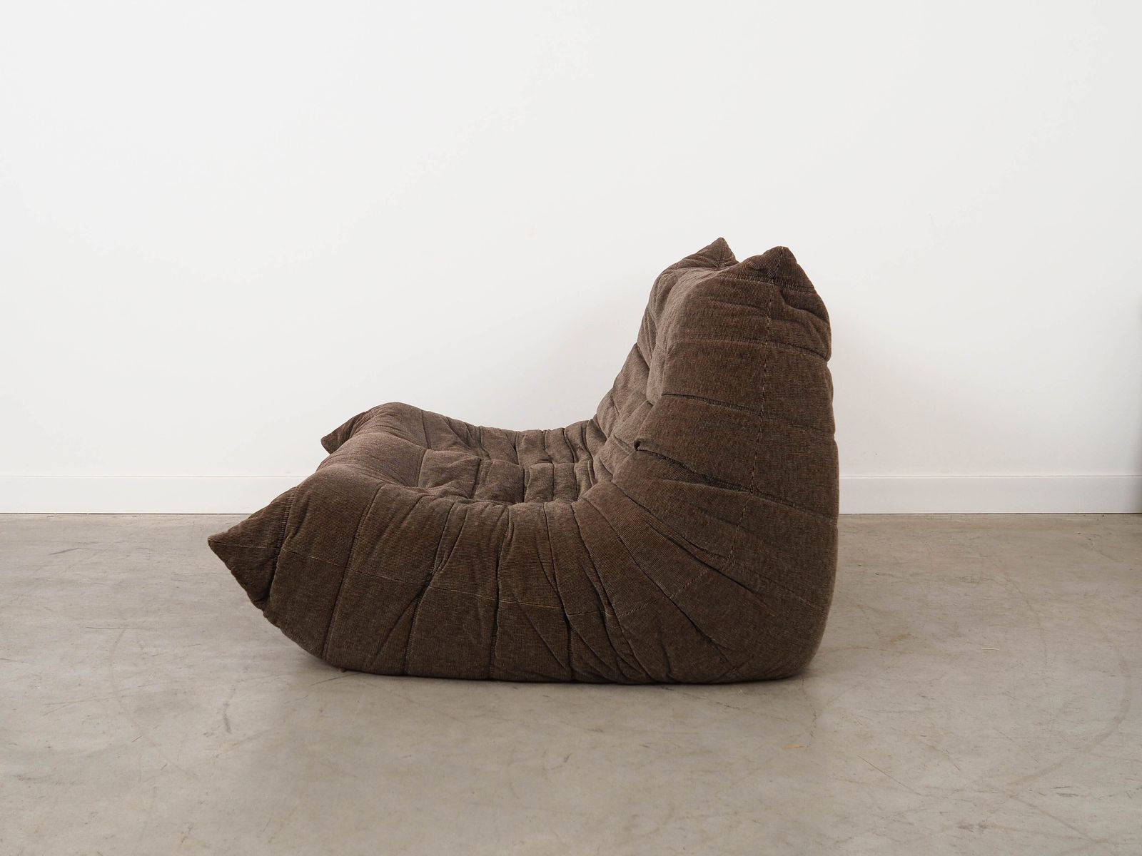 Furniture Togo Two Seater Sofa, French Design, 1970s, Designer: Michel Ducaroy, Manufacturer: Ligne Roset photo