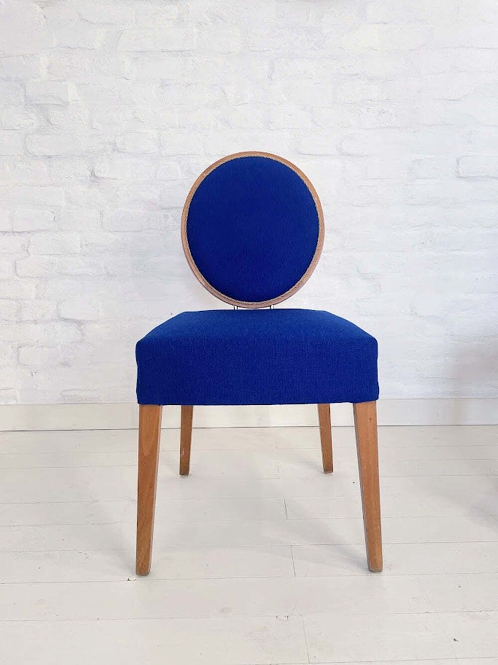 Paar Italiaanse postmoderne stoelen, jaren 1990 photo vinterior