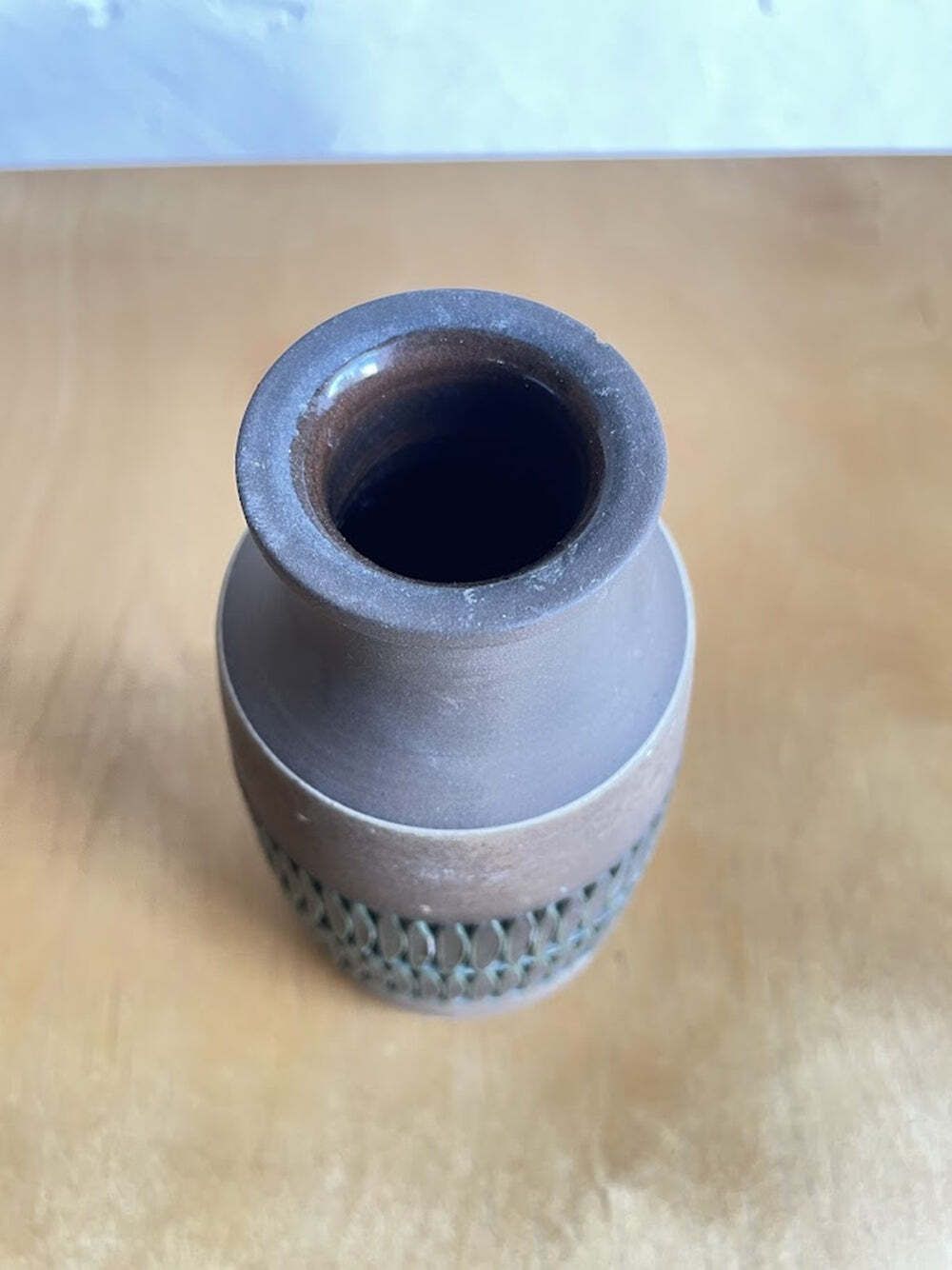 Tomas Anagrius Handcrafted Stoneware Vase, Swedish 1960–1970 photo vinterior