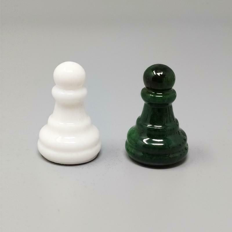 823.0 1970s Gorgeous Green And White Chess Set In Volterra Alabaster Handmade Made In Italy photo