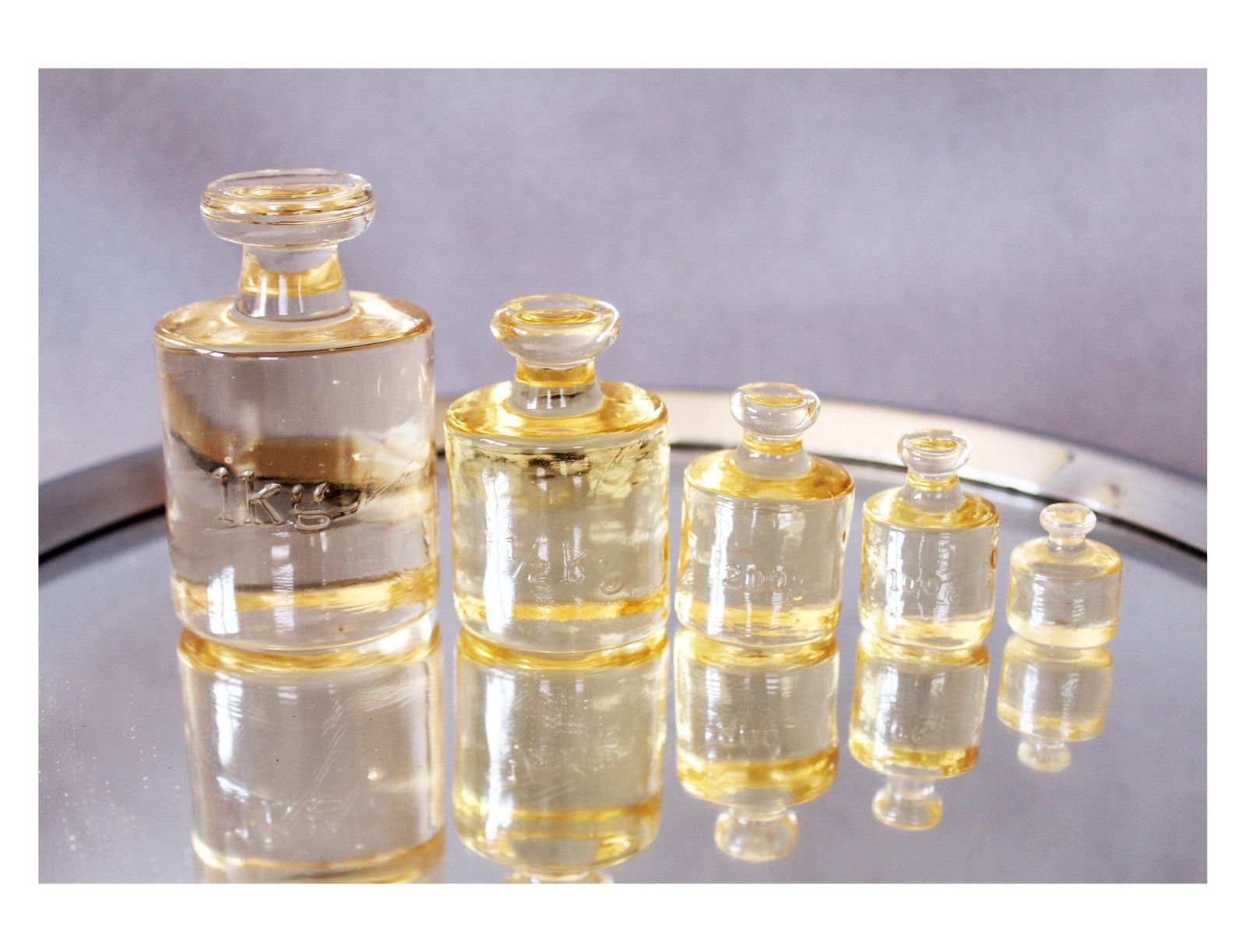 Antieke Franse apothekergewichten van glas, set van 5 stuks van 1 kg tot 50 g, apotheekgewichten, Frankrijk, meten