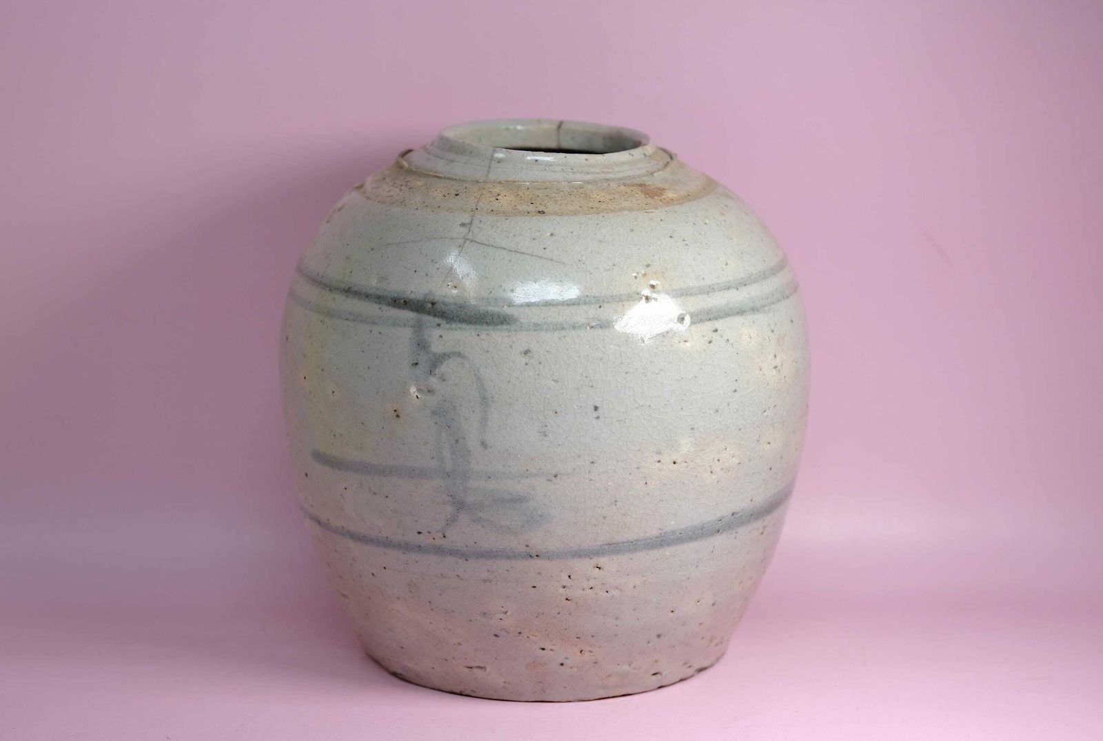 photo vintage Antiek Chinees steengoed pot | Bleke celadonglazuur, late Qing-dynastie
