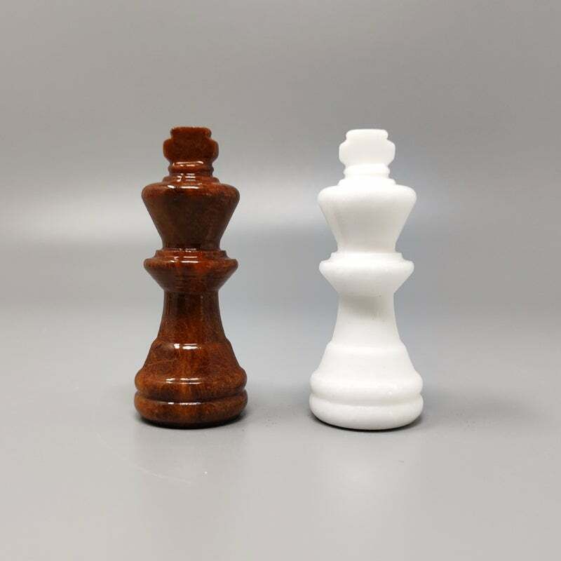 Jeu d'échecs en albâtre de Volterra brun et blanc, fait main, Italie, années 1970 photo buy