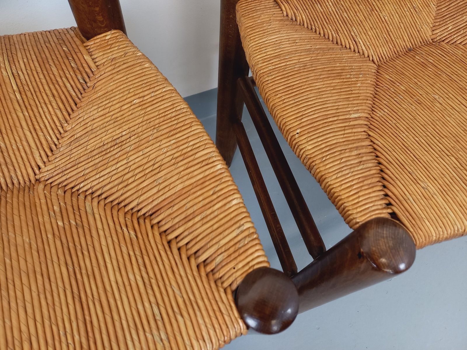 Furniture 4 Brutalist Chairs Made Of Wood And Straw photo