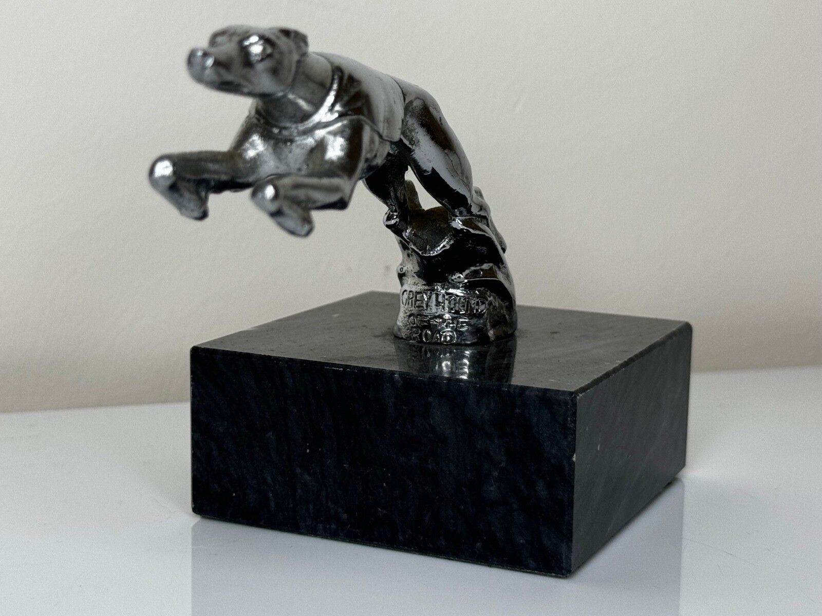 Early 20th Century Louis Lejeune Chrome Plated Racing Greyhound Of The Road Classic Mascot photo for sale