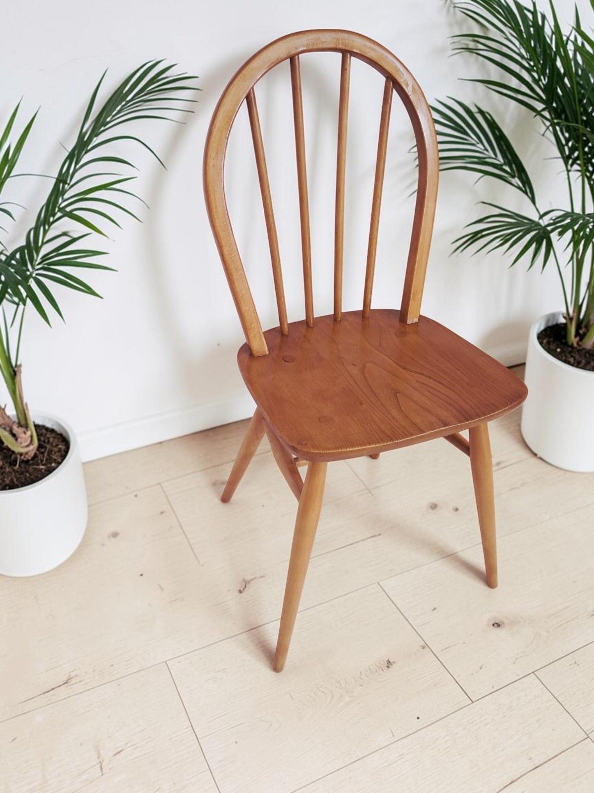 photo furniture Mid Century Ercol Windsor Dining Chairs Pair Hoop Back Light Elm Chairs 1960