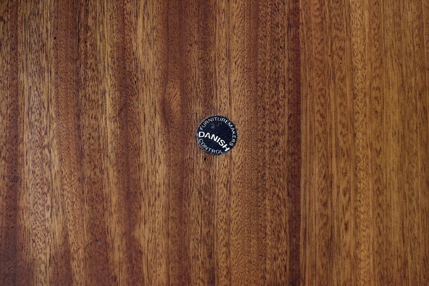 Mid-Century Danish Modern Capella salontafel in Santos palissander door Illum Wikkelsø voor Niels Eilersen, jaren 1960 photo 1344.0