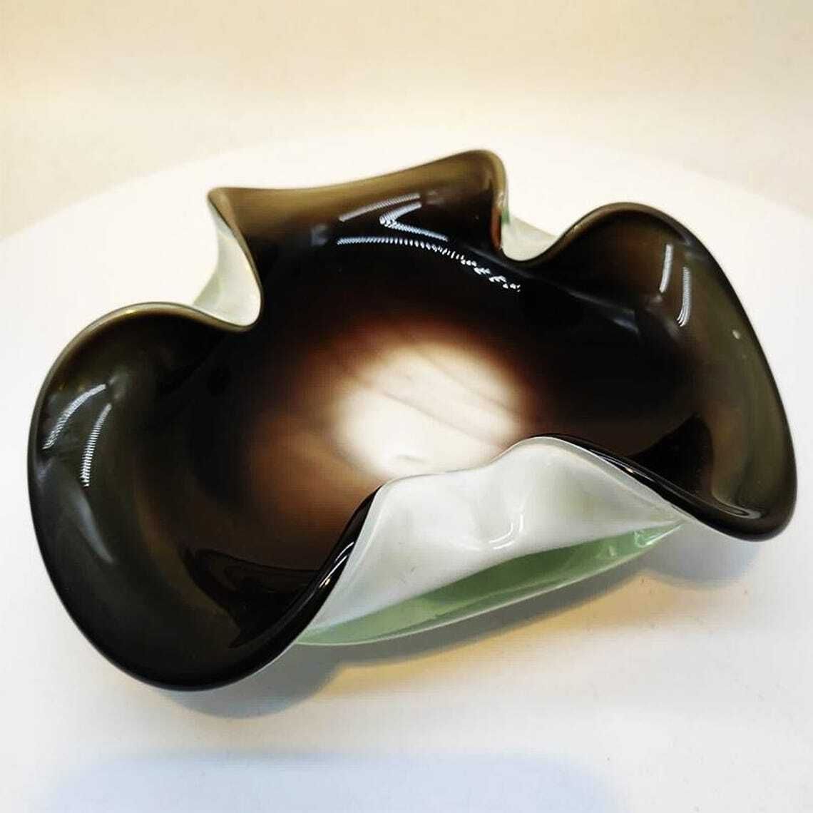 Grote bruine asbak of opbergschaal in Murano-glas, jaren 1970. photo Woonaccessoires