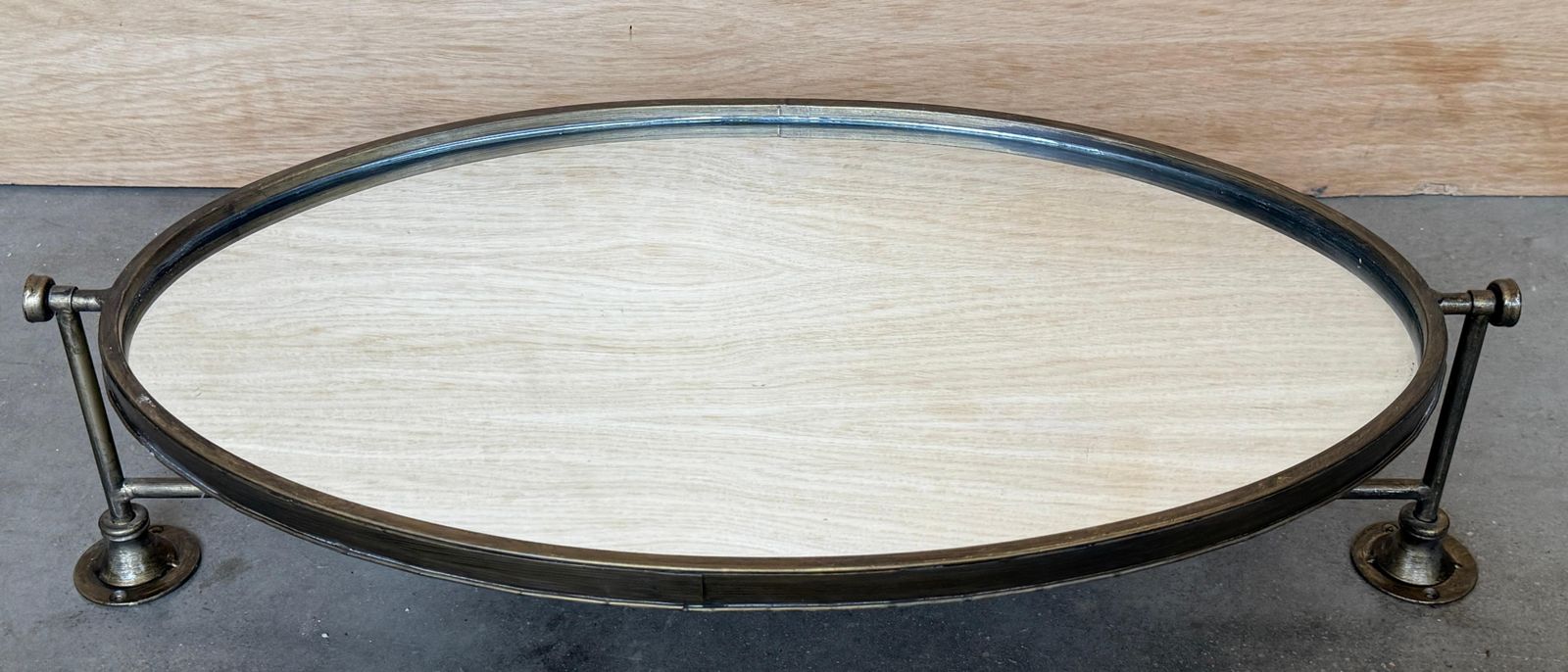 Miroir ovale basculant en laiton d'époque, convertible mural ou de table photo buy