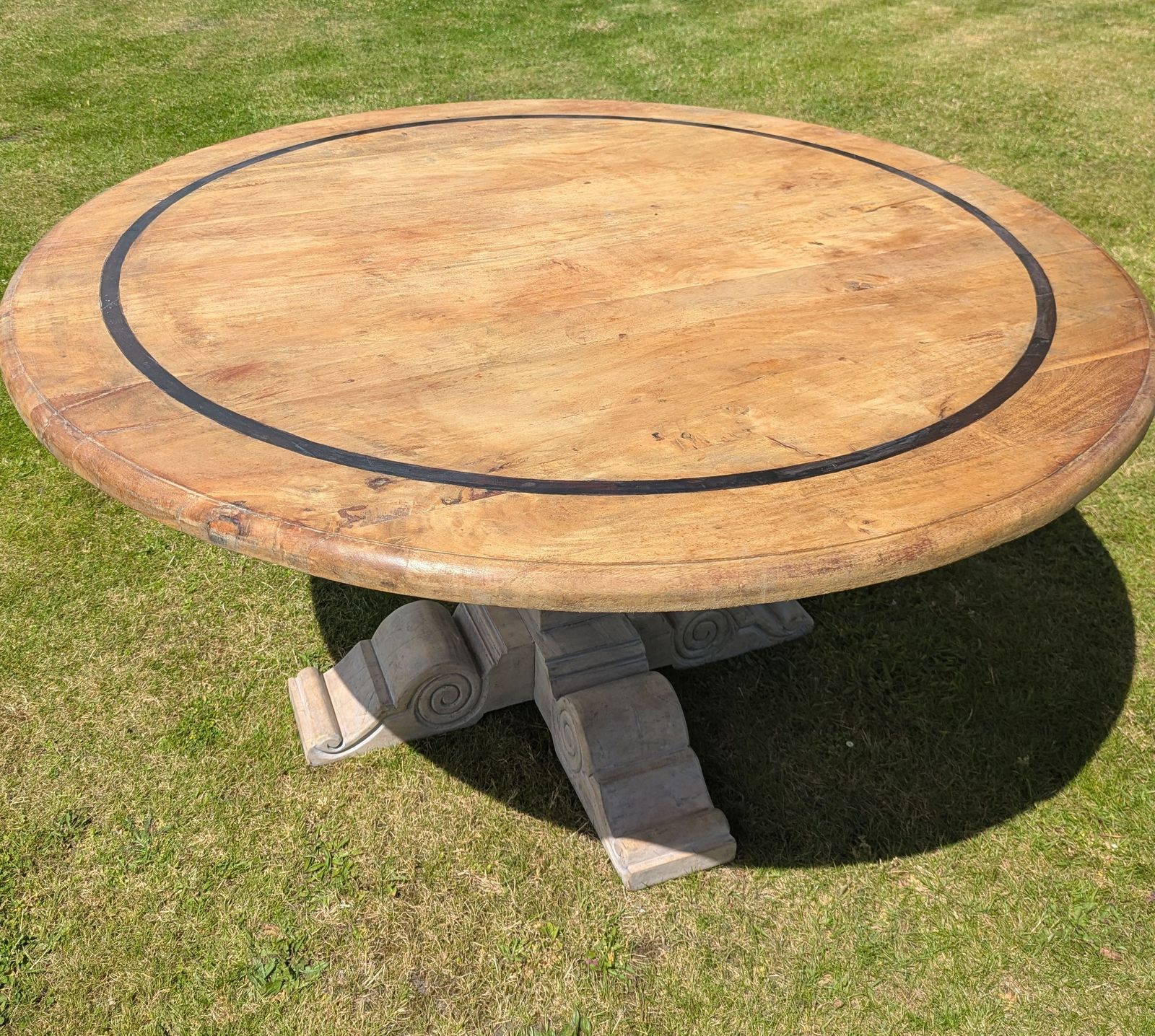 photo vinterior Large Vintage Acacia Wood Round Pedestal Table Delivery Available 0334.