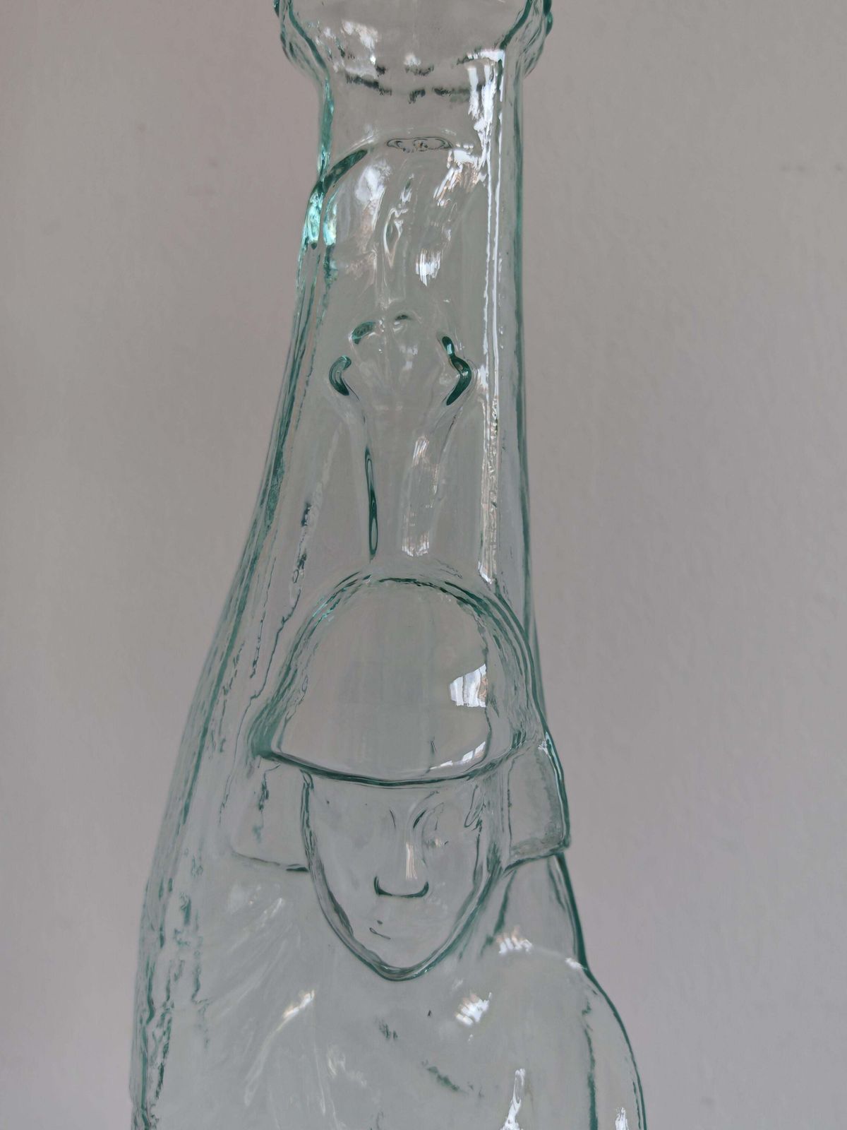 Grote art deco figuurvormige fles als art deco danseres, Italië jaren 1920 photo buy