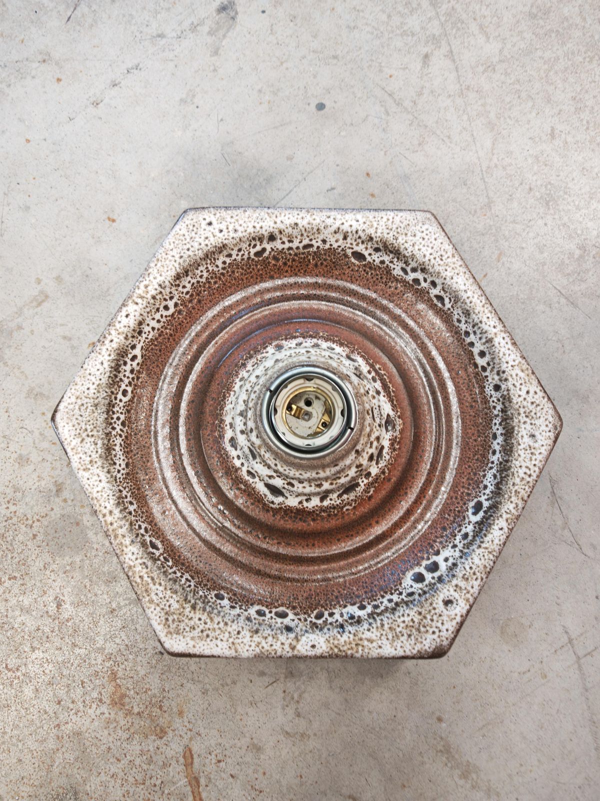 Paar Mid-Century Modern Hexagonale Fat Lava Wandlampen, West-Duitsland jaren 1970 photo 800.0