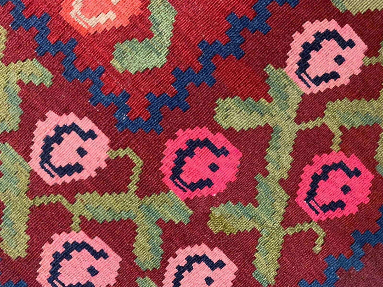 Zeldzaam handgemaakt tapijt, antieke Armeense kilim, traditionele bloemen kilim photo buy