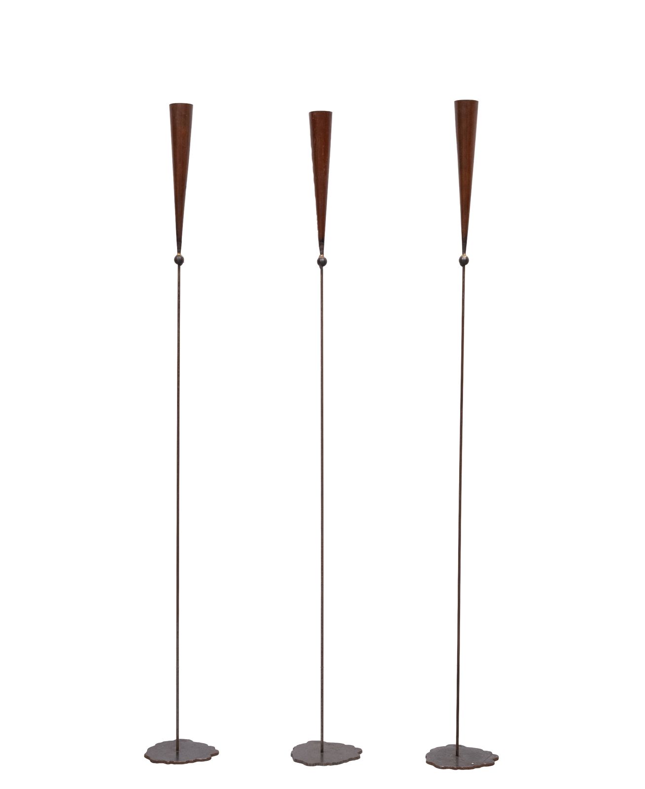 Pieter Spruyt Handgemaakte Messing 3 Brutalist Torchères photo Woonaccessoires